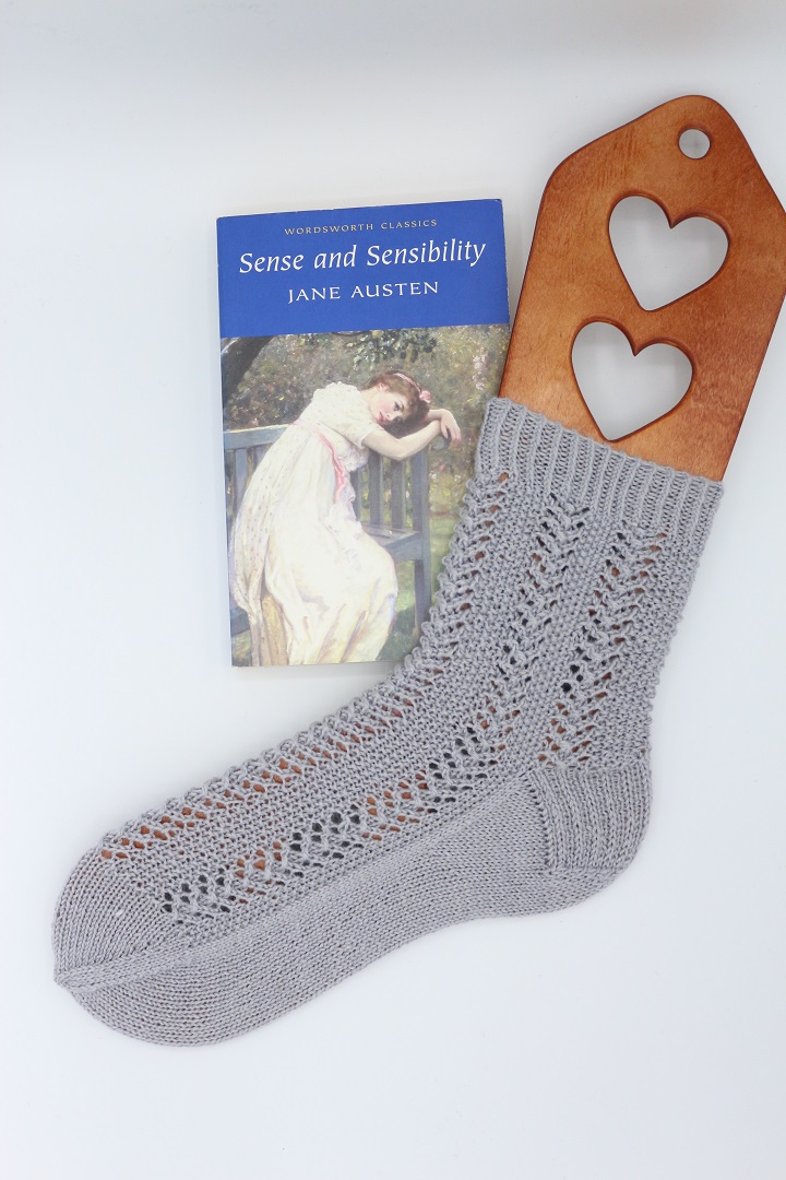 Gestrickte Socken Elinor Socks (1)