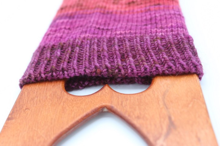 Toe Up Regenbogen Socken (15)