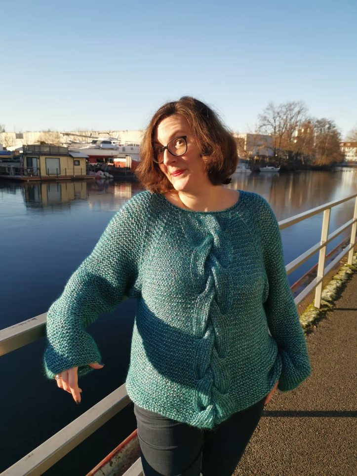 Gestrickter Zopfmusterpulli Lana Grossa Mia (3)